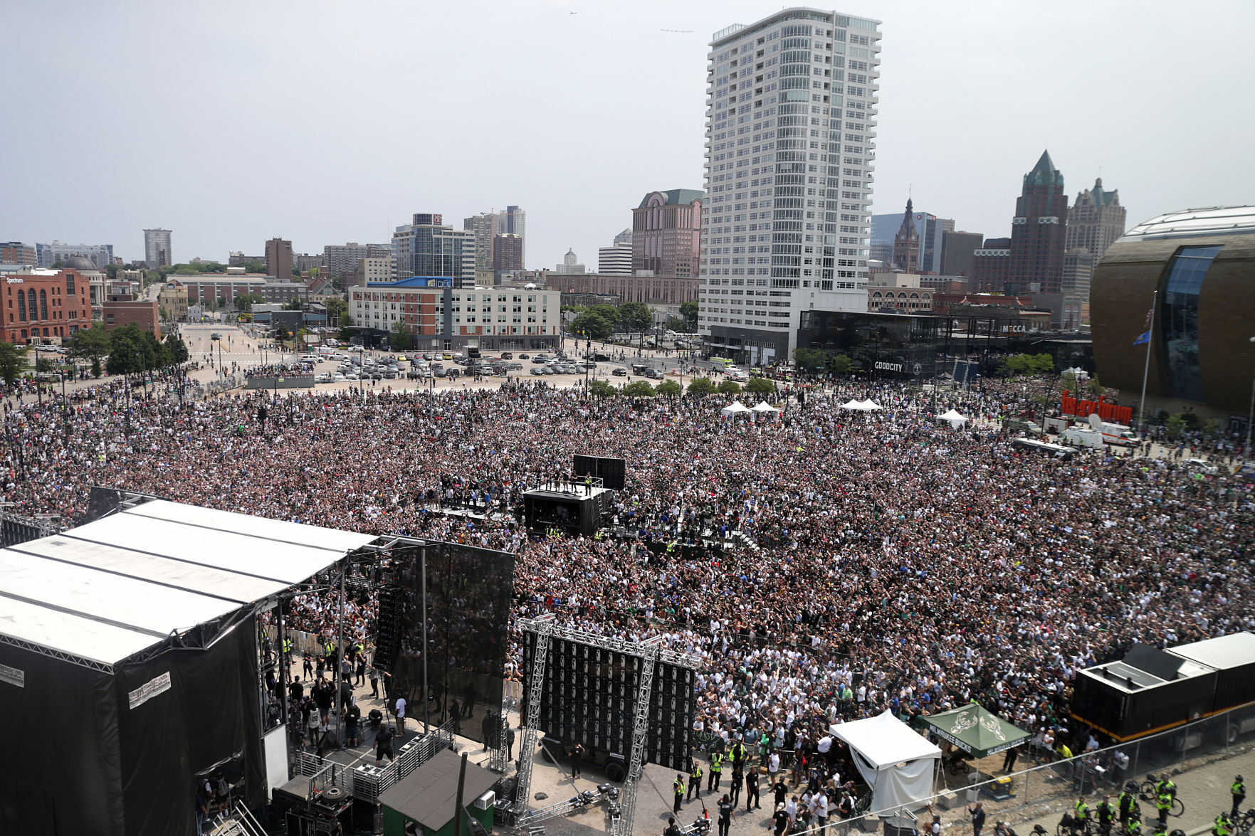 Bucks Parade